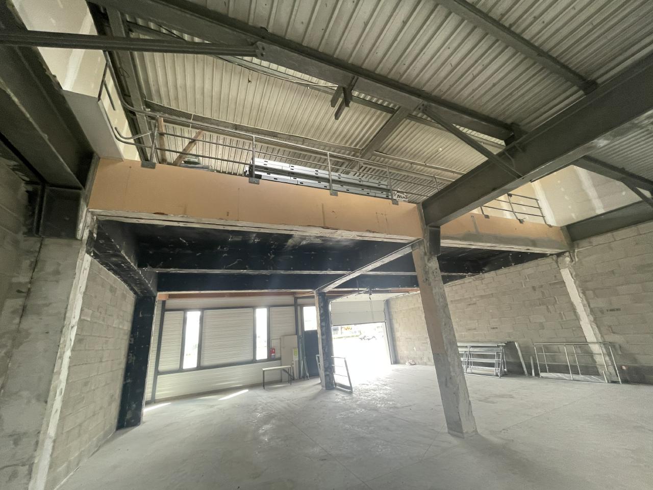 Local d'activité Corbas 498m² Vente local d'activité Corbas Rhône OVACT2109433 1